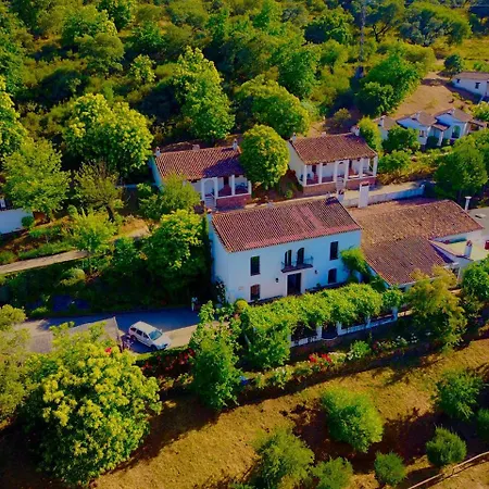 Valbono Rurales Y Hotel 3*